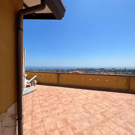 Attico Etnamare * Gravina di Catania